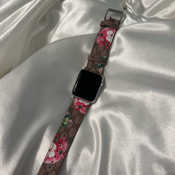 Apple Watch band Gucci logo - Picture 1 of 6